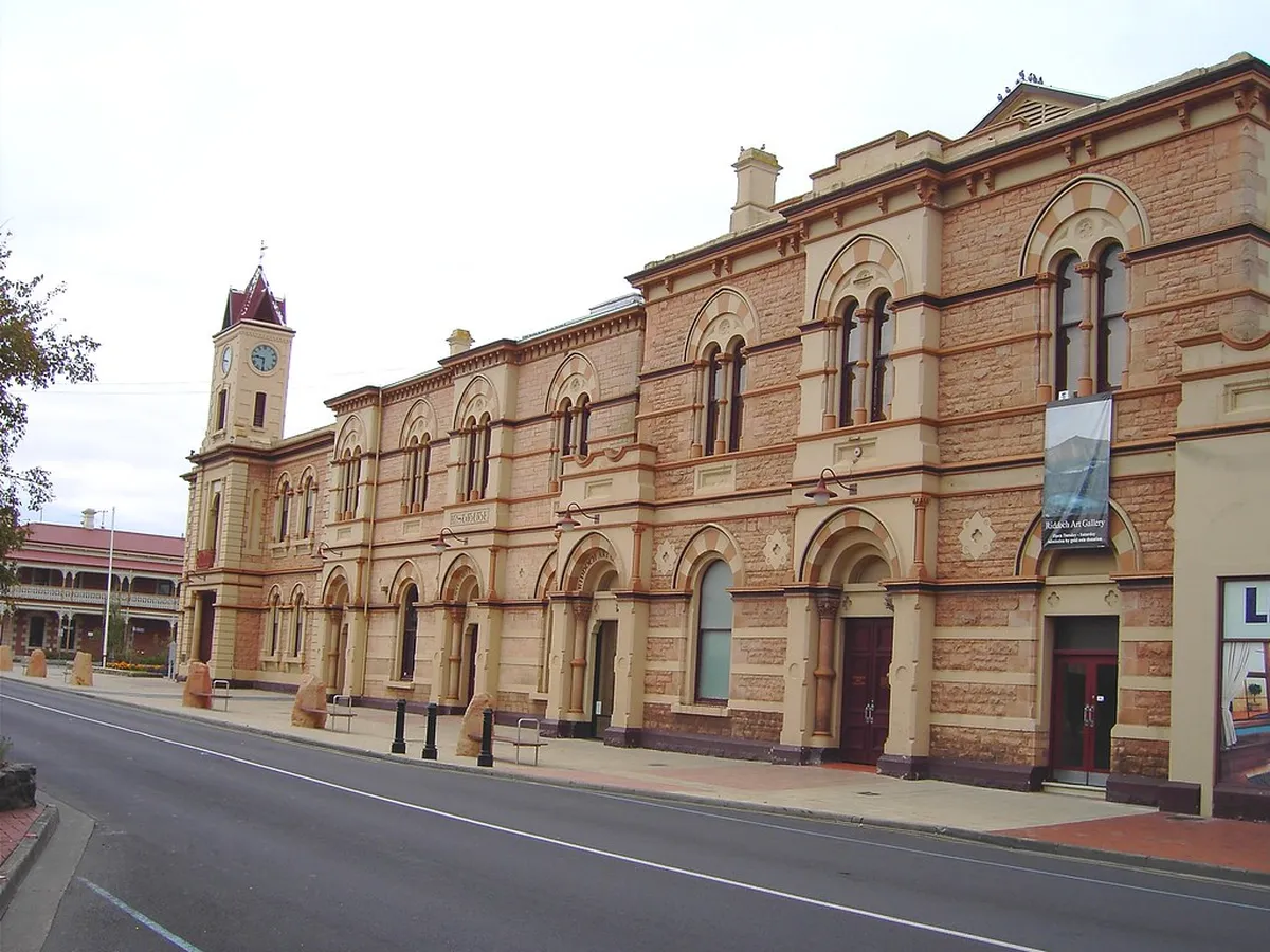 4. Discover the Historic City Hall and Durban Art Gallery