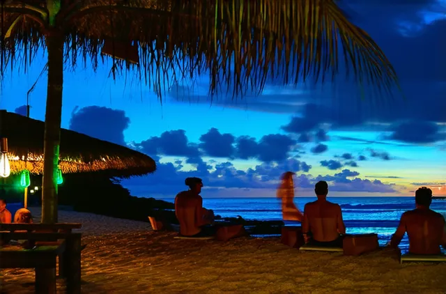 Puerto Escondido nightlife for solo adventurers