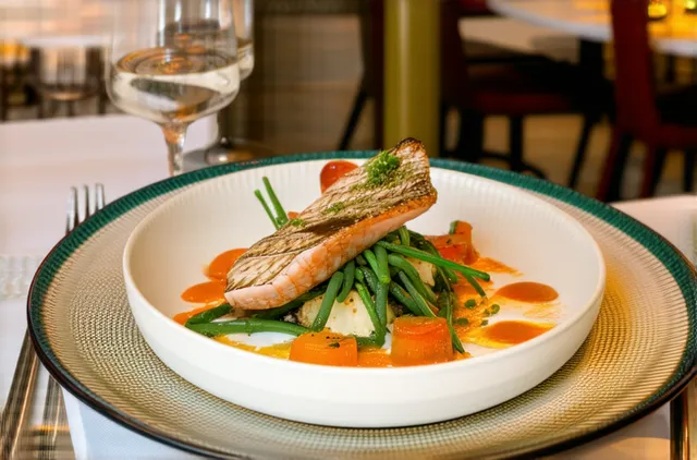 Solo dining experiences in Valencia