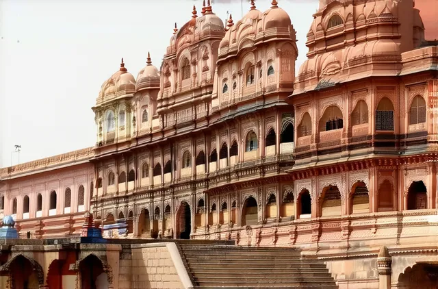 Varanasi solo travel budget guide