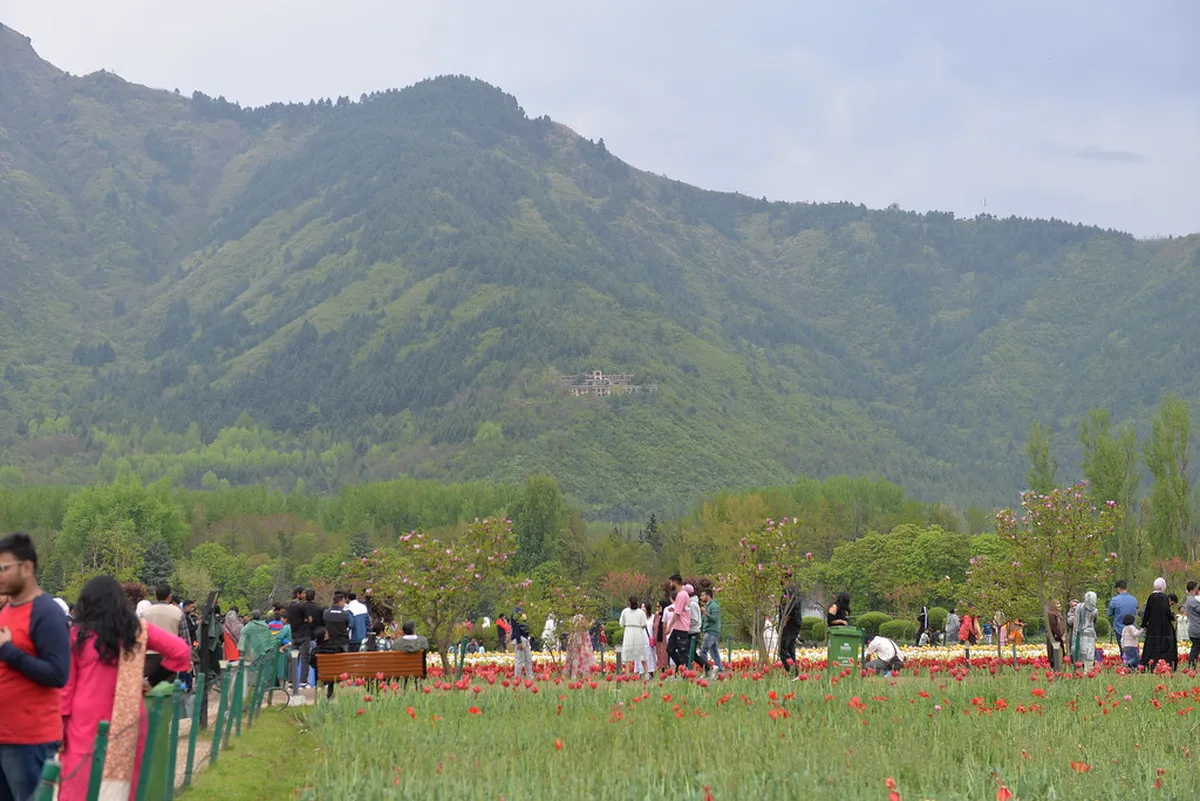 10. Visit the Pari Mahal
