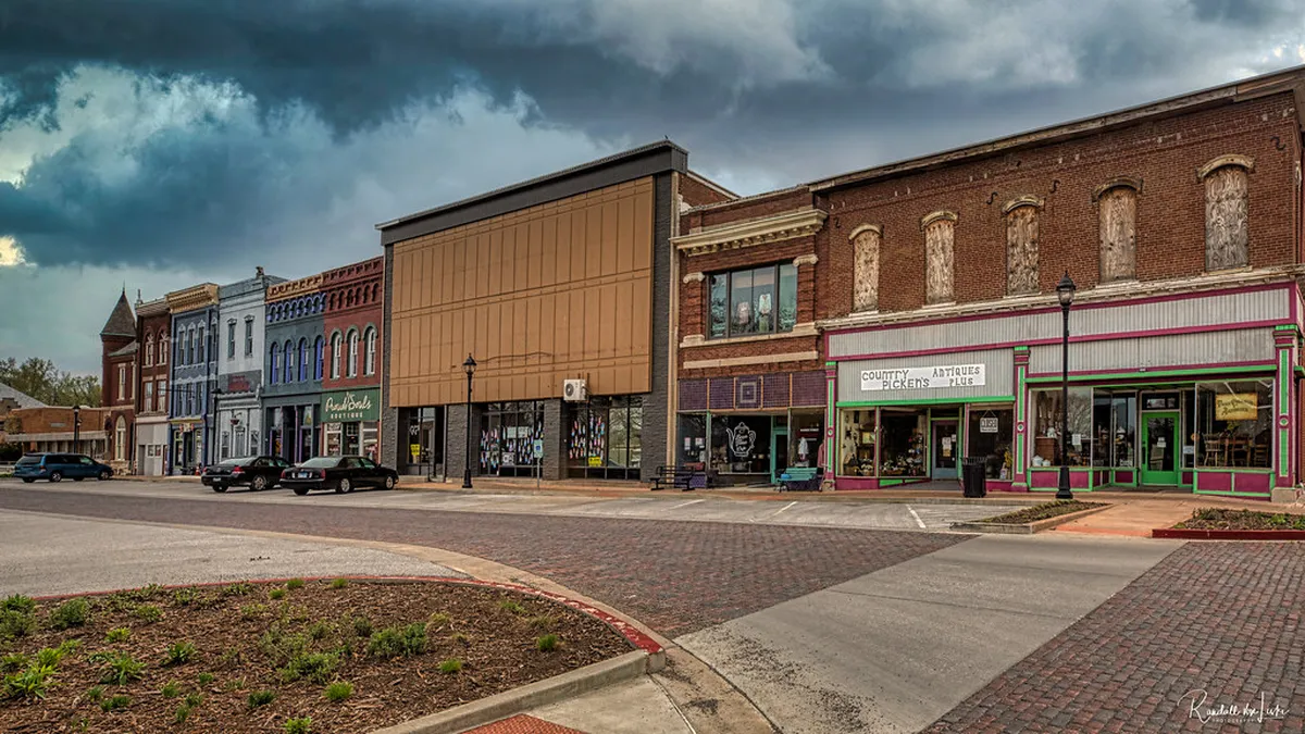 4. West 7th District